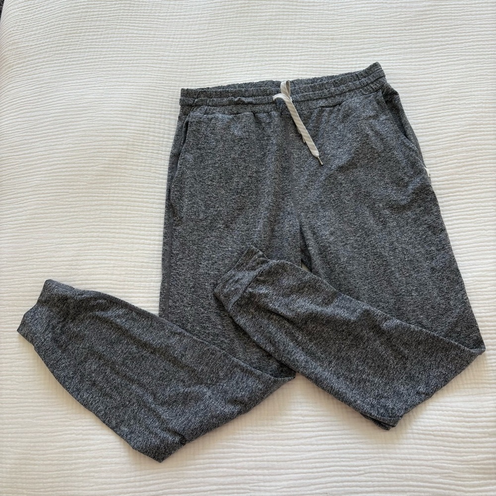 Vuori Heather Grey Performance Joggers - Picture 4 of 7